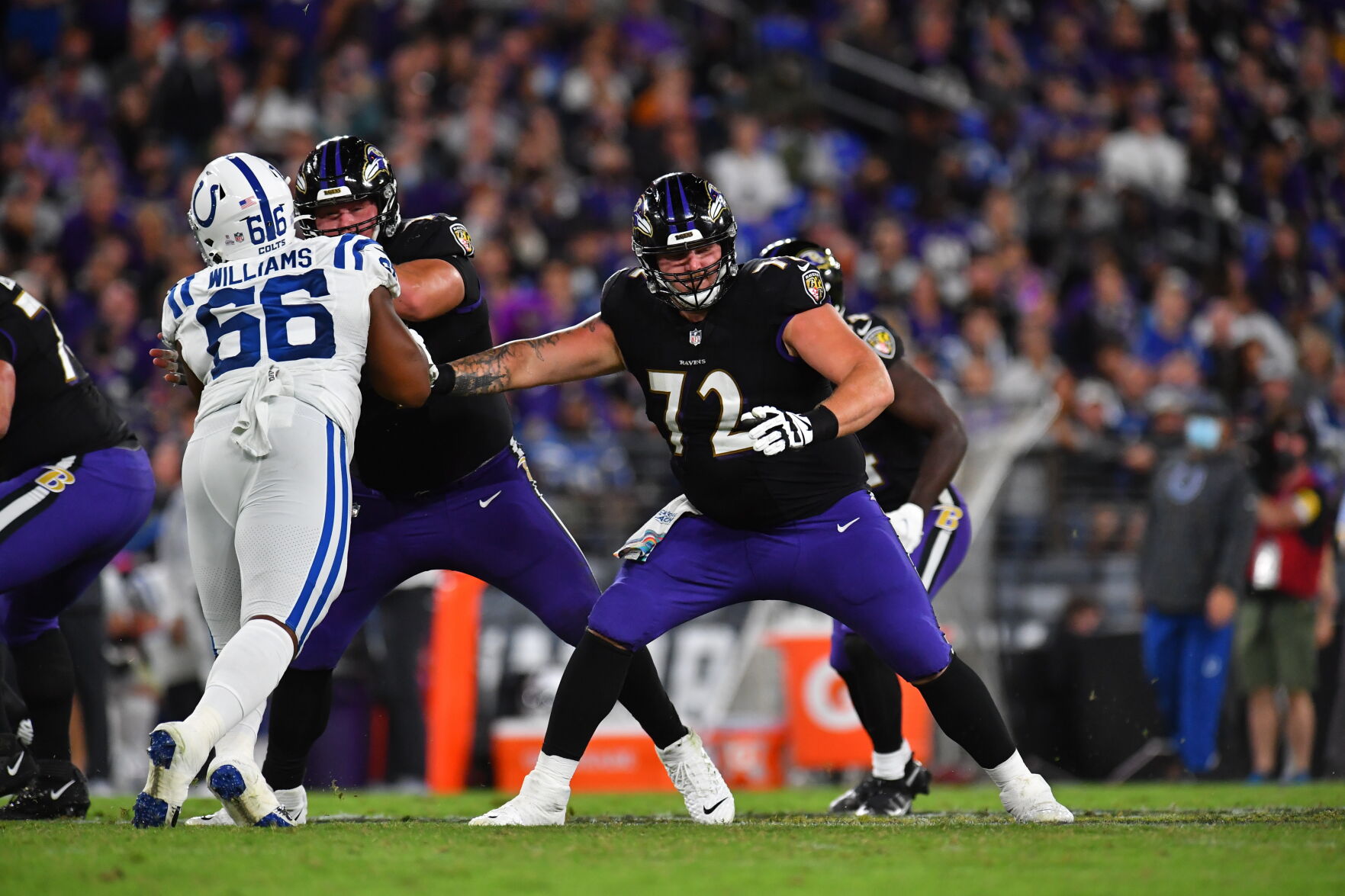 Colts Ravens Football